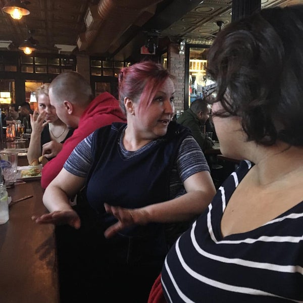 3/9/2016 tarihinde Carmen-Elizabeth G.ziyaretçi tarafından Mercury Bar West'de çekilen fotoğraf
