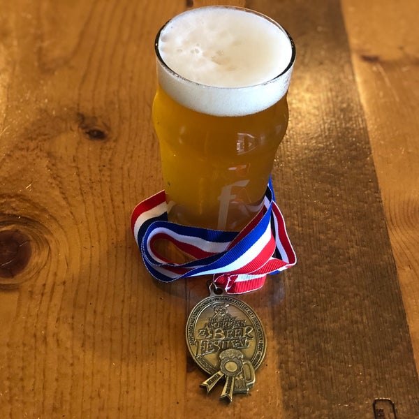 Sunshine Express Pale Ale won a gold medal 🏅 at the 2018 Great American Beer Featival (GABF) in the Australian-style Pale Ale. 🇦🇺🍺🌳