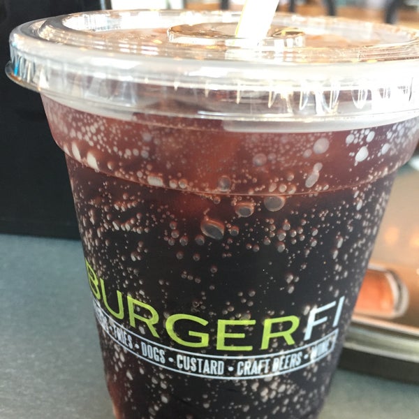 Photo taken at BurgerFi by Mayed A. on 3/18/2017