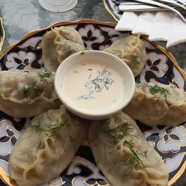 Снимок сделан в Restaurant &quot;Samarkand&quot; пользователем Sam K. 7/23/2015