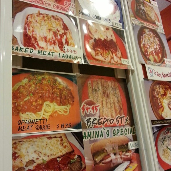 Foto tirada no(a) Amina Pizzeria LLC por Jae Woo K. em 10/9/2013