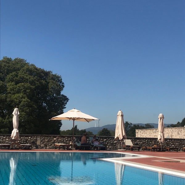 Снимок сделан в Palazzo Arzaga Hotel Lake Garda - Spa &amp; Golf Club Resort пользователем Michelle B. 9/9/2019