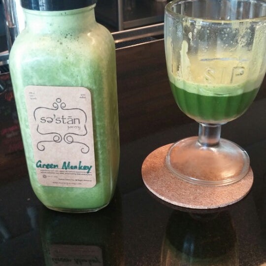 Photo taken at Sustain Juicery by Cheryl C. on 6/7/2014