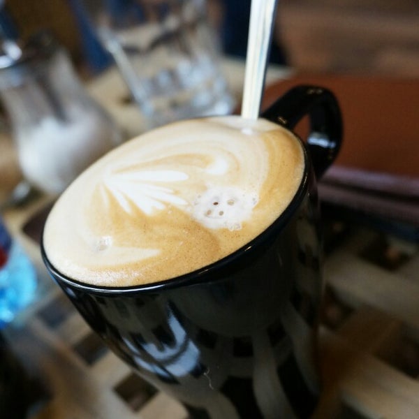 5/31/2014にMihai F.がShake Coffeeで撮った写真
