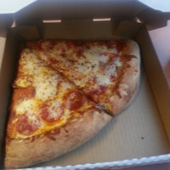 11/20/2012にRey F.がSeniore&#39;s Pizzaで撮った写真