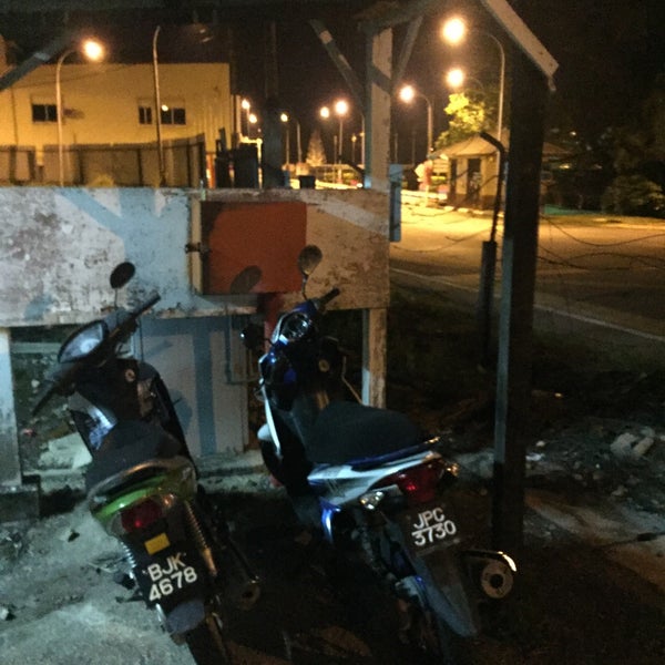 Photos at Gate Keretapi, Jalan Muar - Segamat, Johor