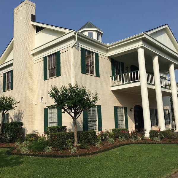 Dow Plantation House Lake Jackson, TX