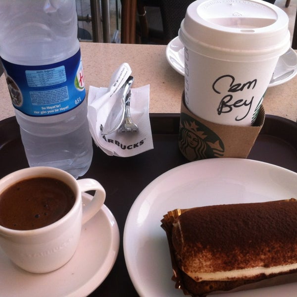 Starbucks Muratpaşa�da Kahve Dükkanı