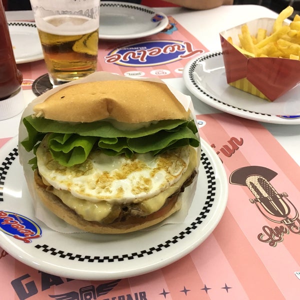 7/12/2017にMikaがTwelve Burgerで撮った写真