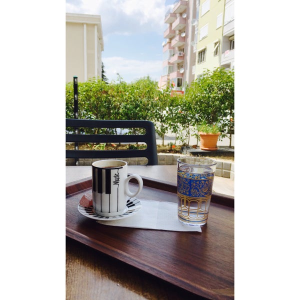 Photo taken at Bean&#39;s Coffee by Merve A. on 6/27/2018