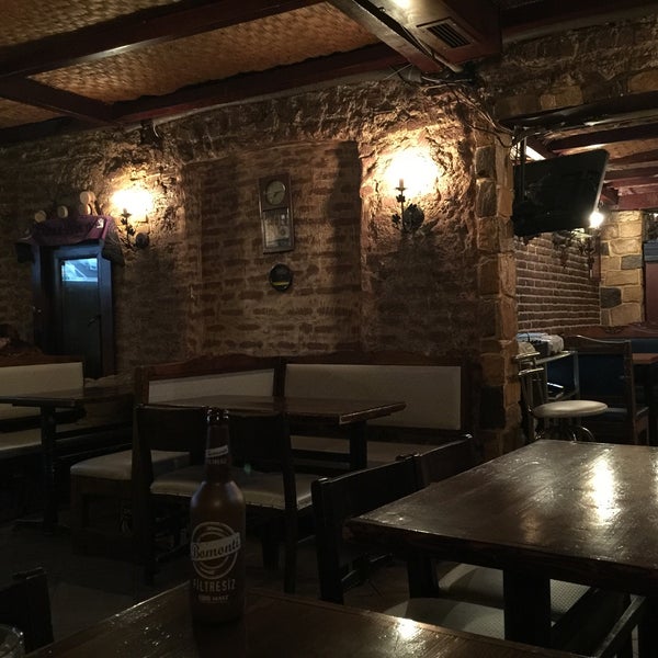 Foto tirada no(a) Bodega Cafe &amp; Pub por Yusuf S. em 12/29/2015