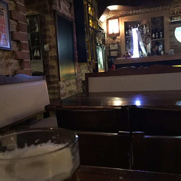 Foto tirada no(a) Bodega Cafe &amp; Pub por Yusuf S. em 12/29/2015