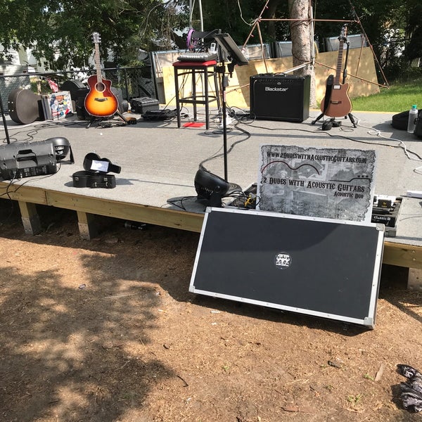 Captain's on Long Lake 3 tavsiye