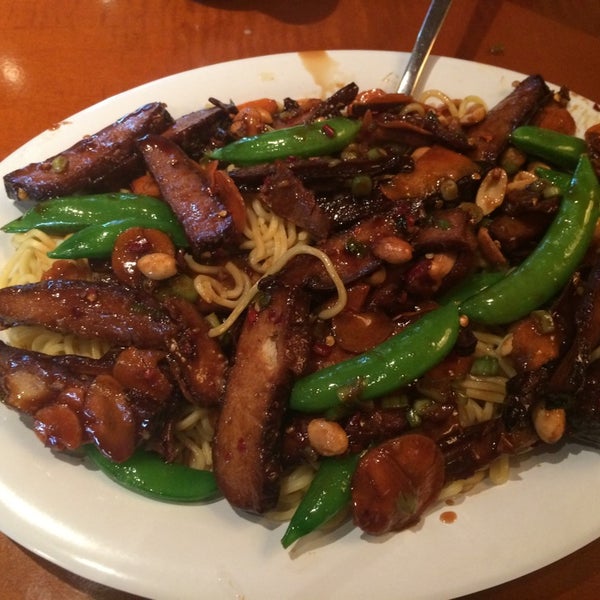 Photo taken at Pei Wei by Tere H. on 8/21/2014