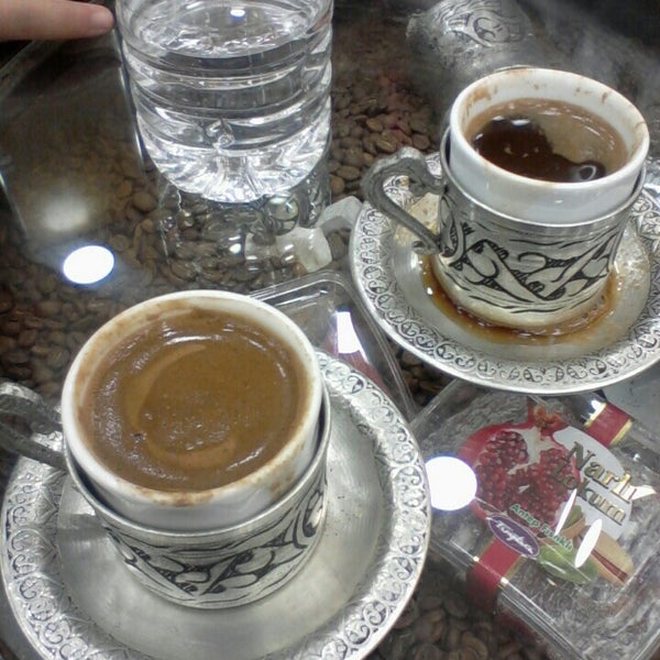 Tuğba Kuruyemiş Kuruyemişçi in Osmangazi