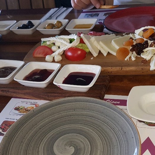 Viola Cafe Brasserie Café in Hayrabolu