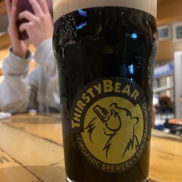 10/4/2019 tarihinde Lars Preben S.ziyaretçi tarafından ThirstyBear Brewing Company'de çekilen fotoğraf