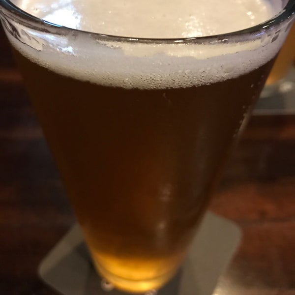 Photo taken at On Tap Sports Cafe - Riverchase Galleria by Paul on 8/24/2019