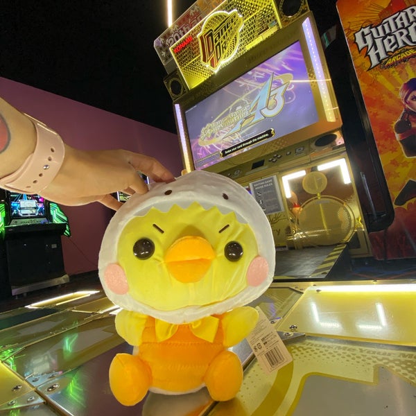 Round 1 Bowling & Amusement 172 Exton Square Mall