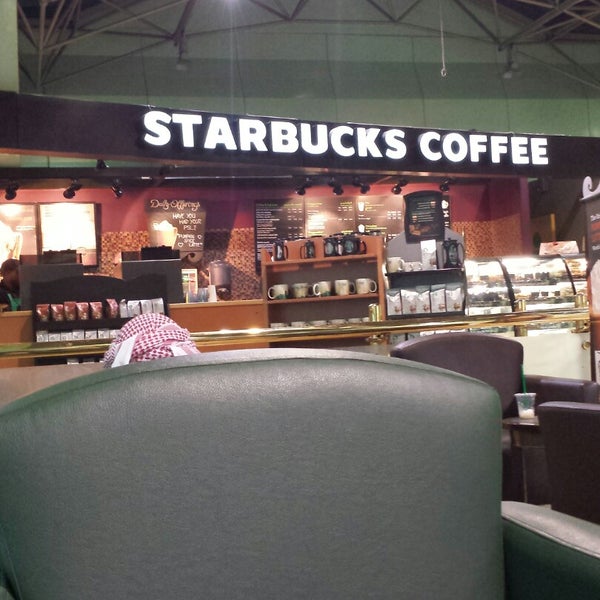 Снимок сделан в Starbucks пользователем Juma A. 11/4/2014