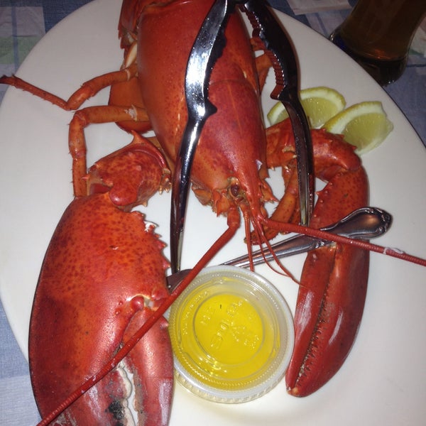 4/24/2013 tarihinde Tanya C.ziyaretçi tarafından Nick&#39;s Lobster House'de çekilen fotoğraf