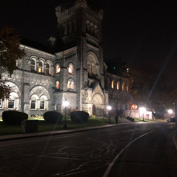 Photo taken at University of Toronto by Lucy T. on 11/5/2020