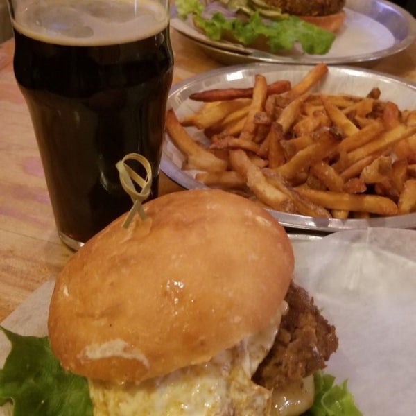 Photo taken at Bull City Burger and Brewery by Jeff A. on 12/21/2019