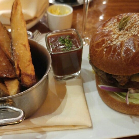 Final Cut Steakhouse at Hollywood Casino Charles Town, WV