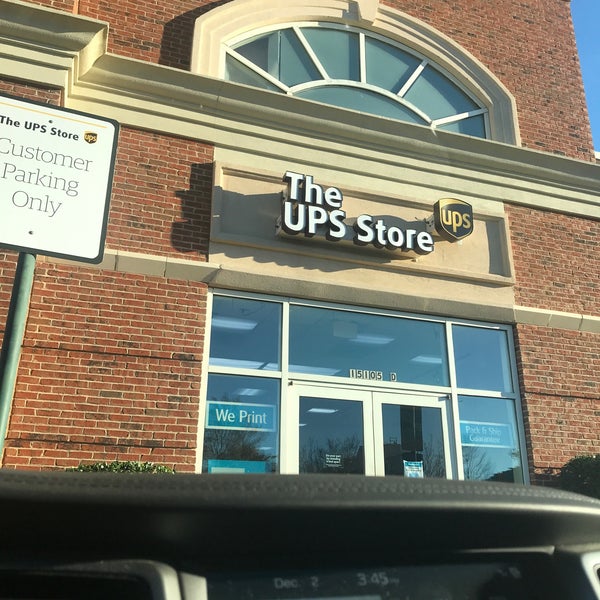 The UPS Store Ballantyne East 1 tip from 103 visitors