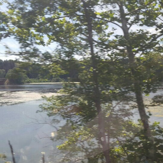 Photos at Metro North Purdy's Train Station 2 tips