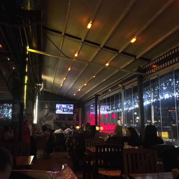 Foto tomada en Cafe 5. Cadde  por ŞAHİN S. el 1/19/2020