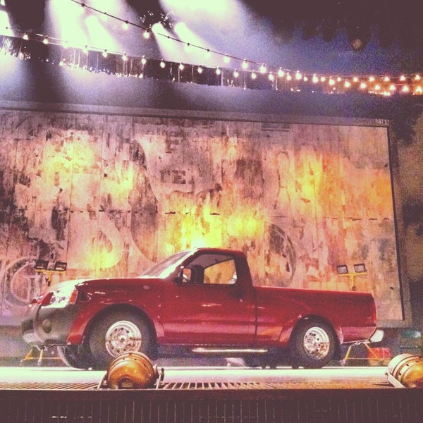 Foto diambil di &quot;HANDS ON A HARDBODY&quot; on Broadway oleh Chris L. pada 3/1/2013