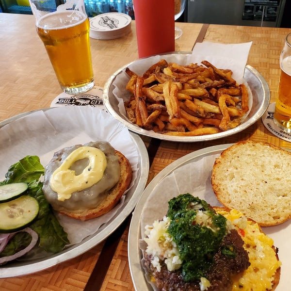 Photo taken at Bull City Burger and Brewery by Dawn S. on 3/25/2023