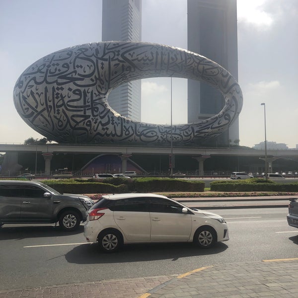 Foto diambil di Crowne Plaza Dubai oleh Barış H. pada 2/1/2022