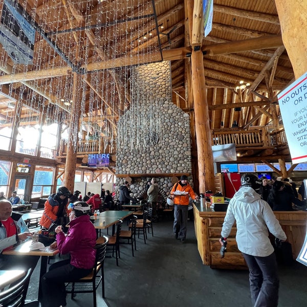 Powder Keg Lodge (Lake Louise) Lake Louise, AB