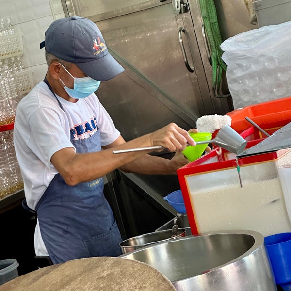 Funny Mountain Tau Fu Fah (奇峰豆腐花) 49, Jalan Theatre