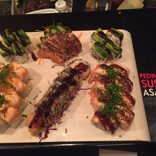 Photo taken at Asato Sushi &amp; Asian food by Fernando R. on 2/24/2016