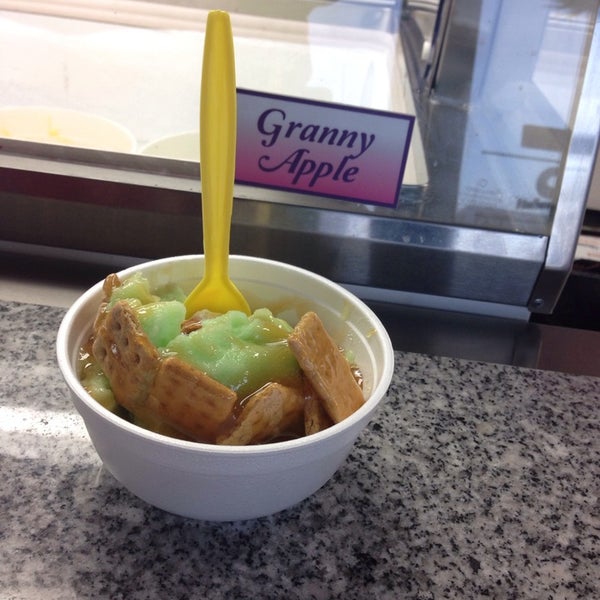 Try the Granny apple with caramel and graham cracker!!