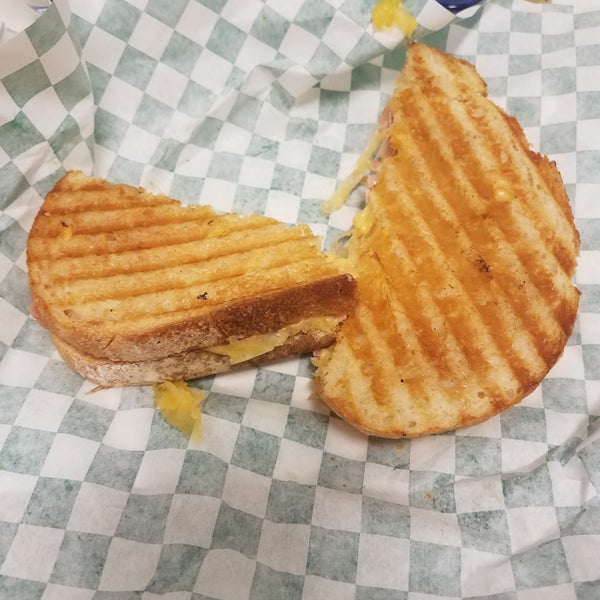 Photo taken at Gayle&#39;s Best Ever Grilled Cheese by Helena S. on 1/31/2017