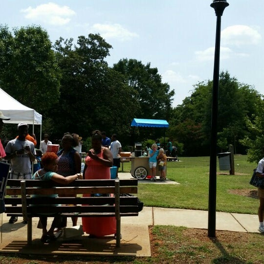 Bette Rae Thomas Community Center - Enderly Park - 1 tip from 123 visitors