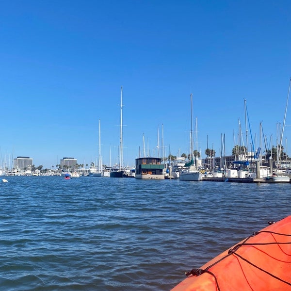 รูปภาพถ่ายที่ Marina del Rey Harbor โดย Eng. Saleh เมื่อ 8/30/2020