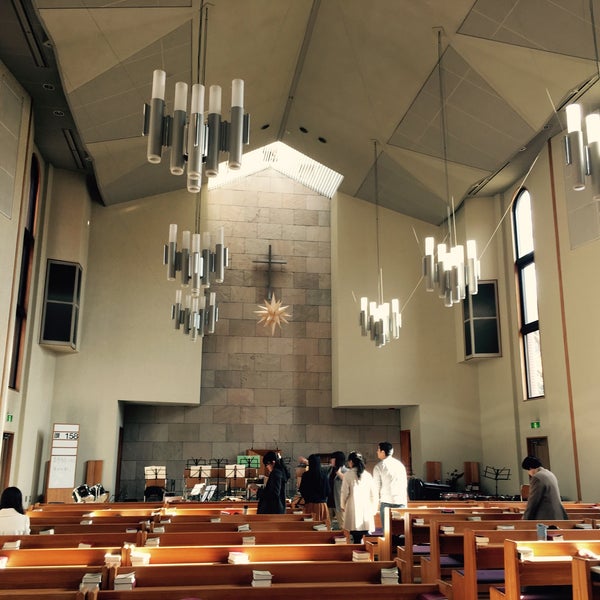 Photos At 東洋英和女学院大学 5号館 College Science Building