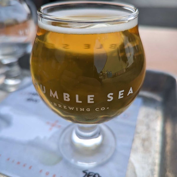 10/22/2022 tarihinde Daniel P.ziyaretçi tarafından Humble Sea Brewing Co.'de çekilen fotoğraf