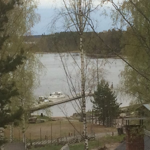 Foto diambil di Hotel &amp; Spa Resort Järvisydän oleh Janne L. pada 5/16/2014