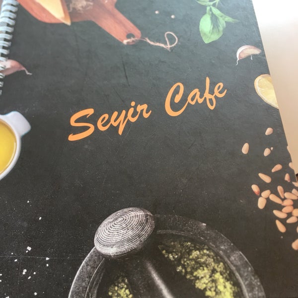 รูปภาพถ่ายที่ Seyir Cafe โดย Abdulgani F. เมื่อ 9/10/2019