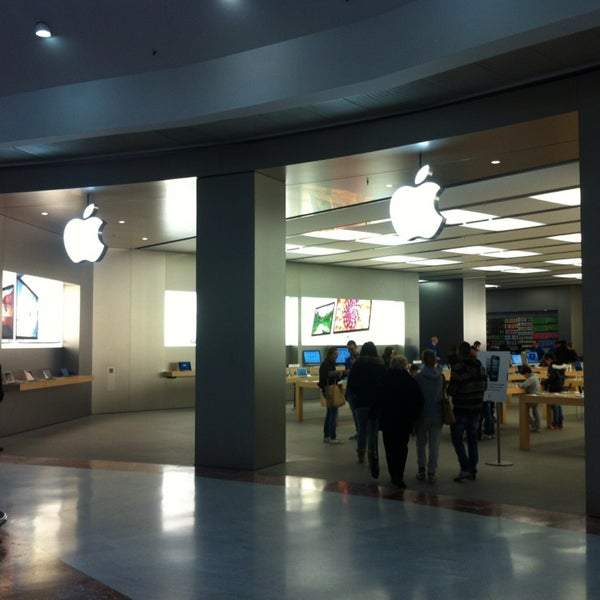 Apple store at Gigli! - Blog - Firenze Lodging