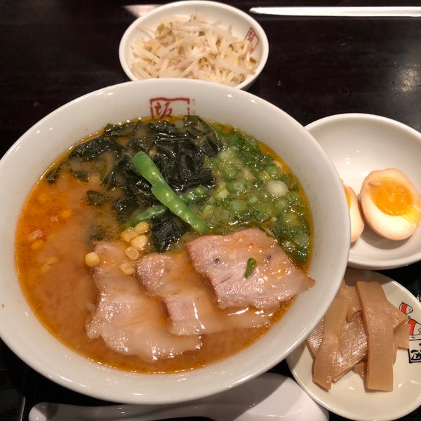 Photo prise au Kitakata Ramen Ban Nai par Ivan R. le11/30/2017