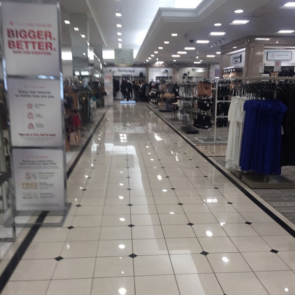 Macy's Outlet Store in Dallas
