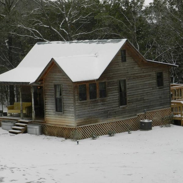 Photos At The Granbury Cabins Hotel