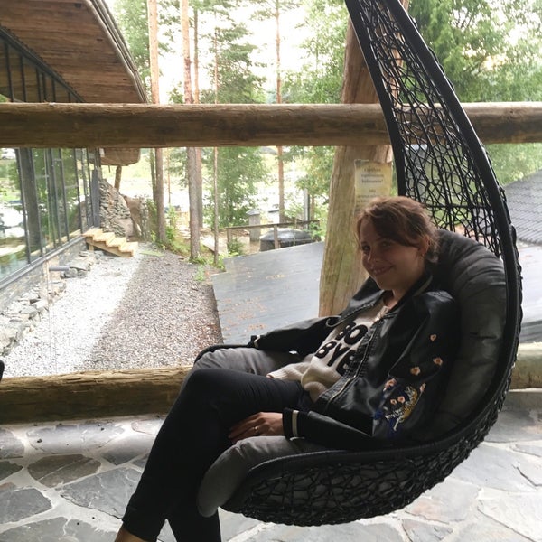 Foto diambil di Hotel &amp; Spa Resort Järvisydän oleh Nadja L. pada 8/19/2017